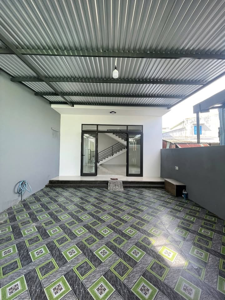 Nhà 2 tầng Hòa Quý Đà Nẵng 100m² giá 3.95 tỷ - Sẵn sàng vào ở ngay!