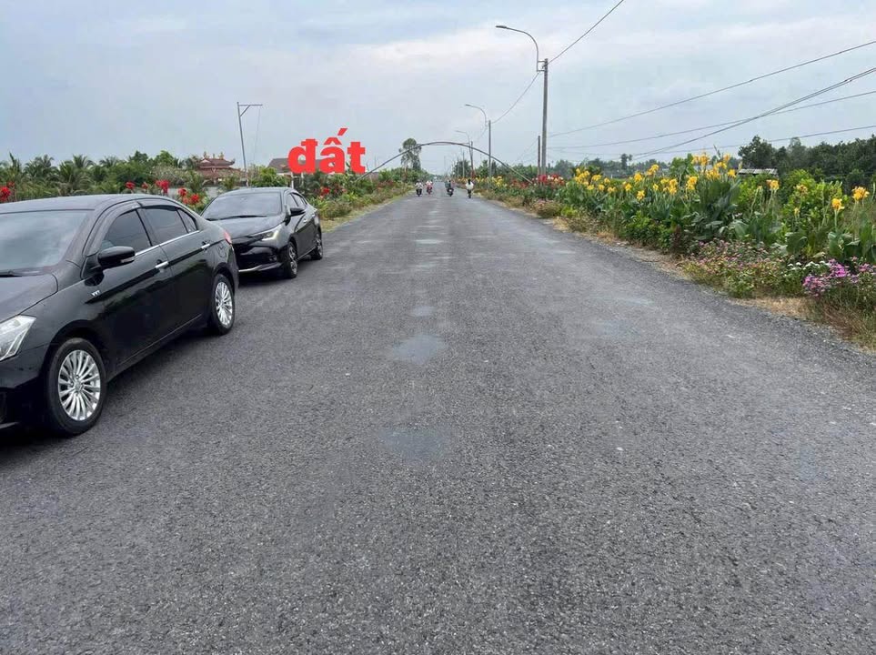 Đất nền Vĩnh Long 61m² giá 600 triệu - Vị trí kinh doanh thuận lợi!