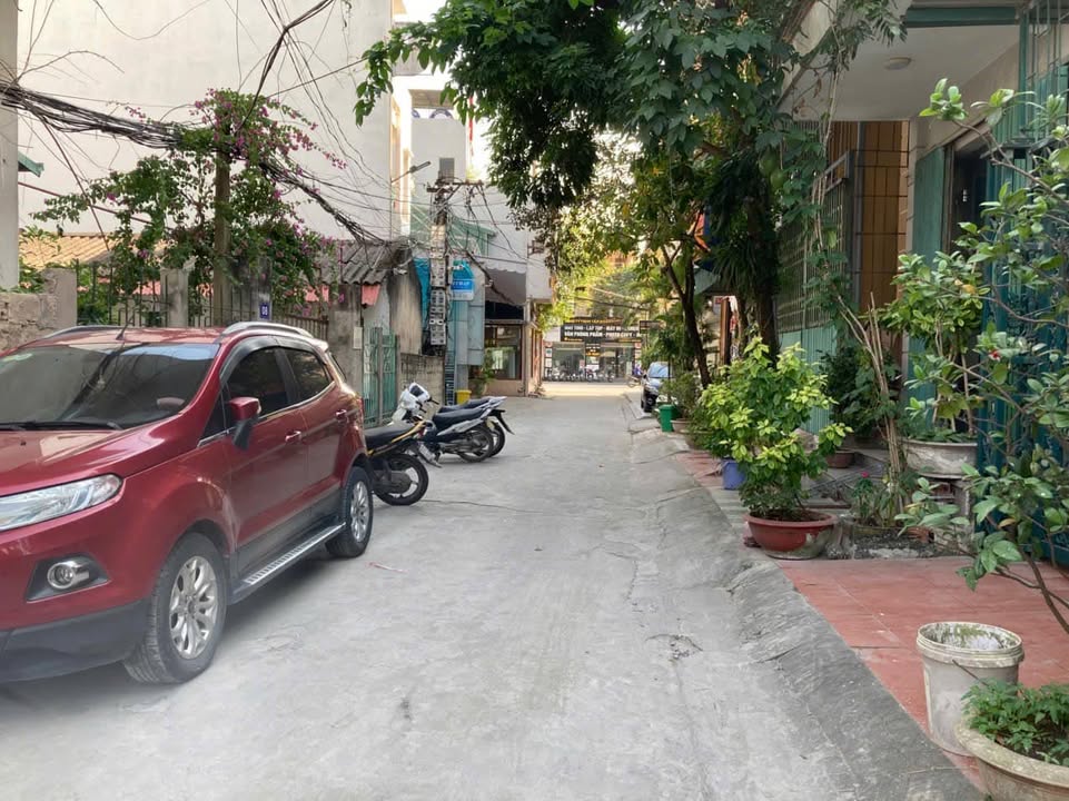 Nhà cấp 4 ngõ 36 Lương Văn Thăng, Đông Thành 90m² giá 2.3 tỷ - Gần phố cổ!