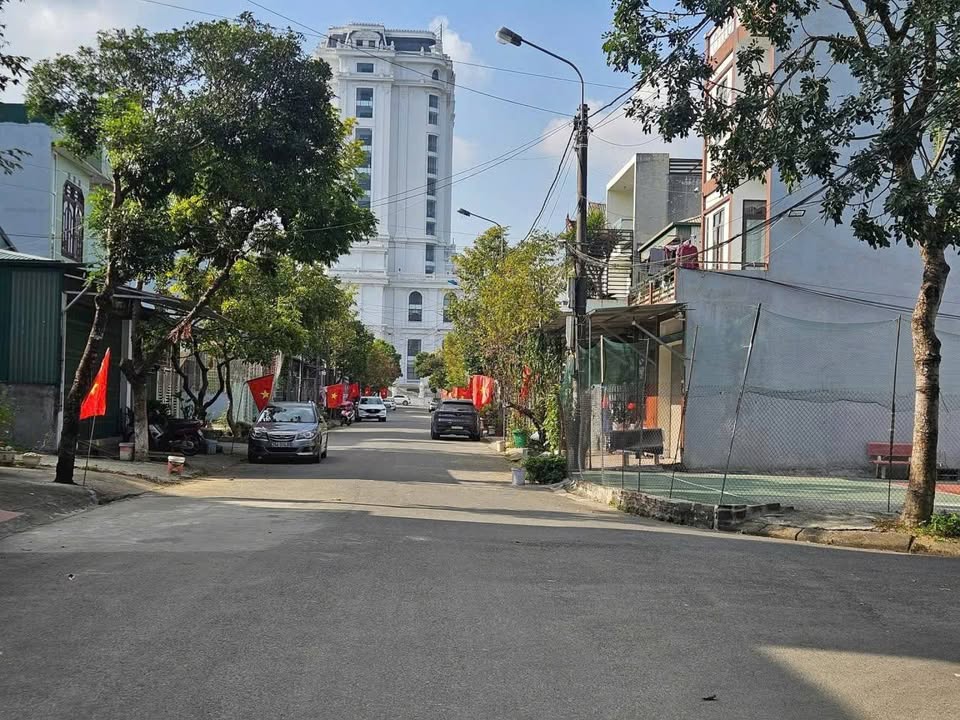 Đất nền hai mặt tiền Trần Quốc Toản, Tân Phong, 154m² giá 2 tỷ - Cơ hội đầu tư hấp dẫn!