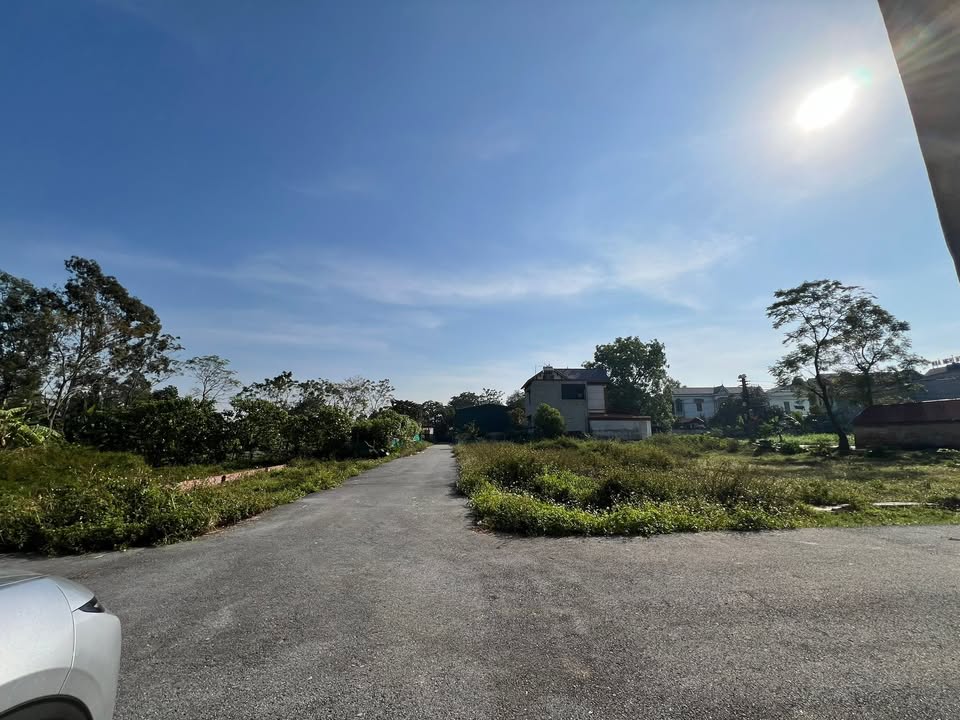 Đất lô góc 2 mặt tiền tại Bình Xuyên, Vĩnh Phúc - Diện tích 100m², thổ cư 100%