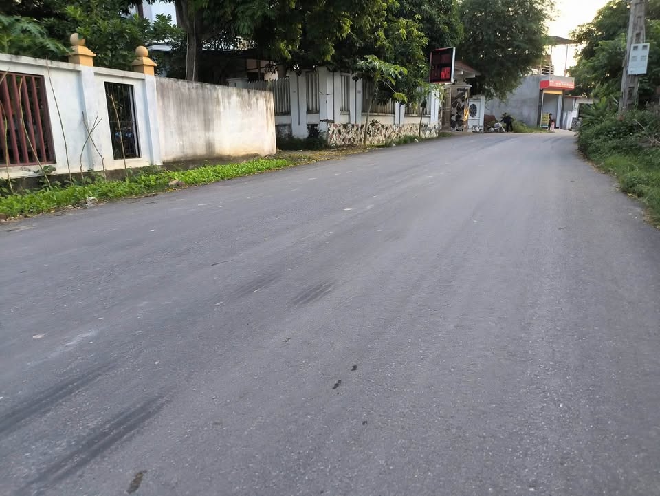 Đất kinh doanh mặt tiền 5m tại Liên Hòa, Vĩnh Phúc - Giá chỉ 1.3 tỷ