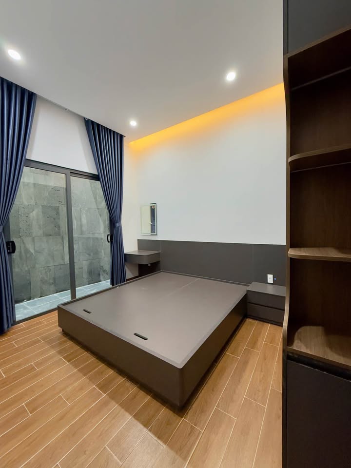 Nhà mới 1 trệt 1 lầu tại phường Tân Lợi - 90m², giá 4.5 tỷ - Sẵn sàng vào ở!