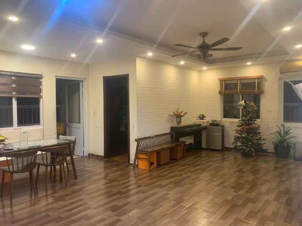 Căn hộ CT2 Bộ Tư Lệnh Thủ Đô Hà Đông 112m² giá 6.5 tỷ - Hoàn hảo cho đại gia đình!