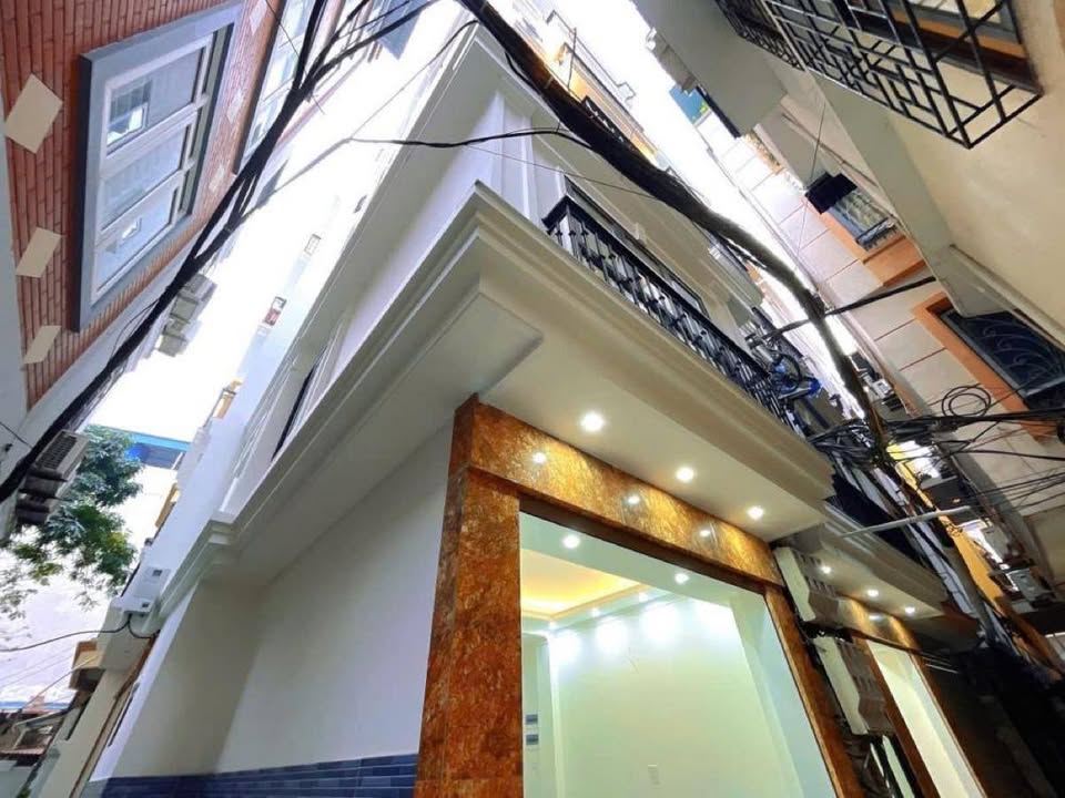 Nhà riêng Kim Mã Thượng, Ba Đình 33m² giá 13.2 tỷ - Thiết kế hiện đại, pháp lý rõ ràng!