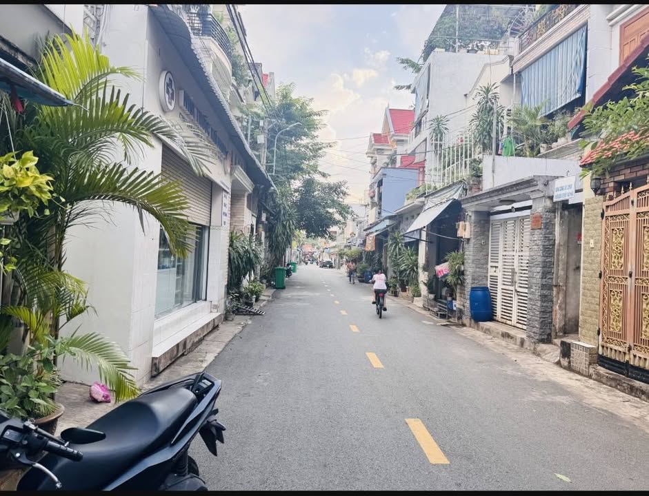 Nhà phố mặt tiền kinh doanh đường số 8, Linh Xuân, Thủ Đức 61m² - Cơ hội đầu tư sinh lời!