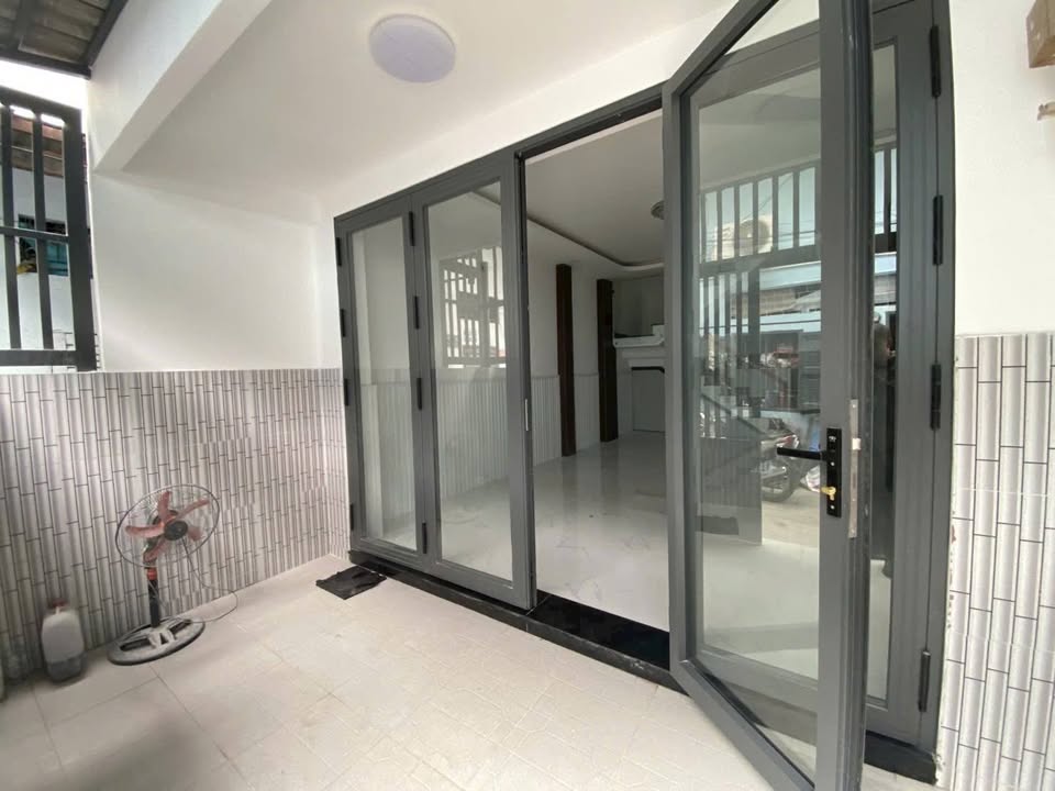 Nhà phố Tân Sơn Nhì, Tân Phú 56m² - Pháp lý rõ ràng, giá tốt cho gia đình!