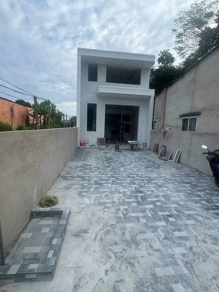 Nhà mặt tiền ĐT744, xã An Tây, 50m² giá chỉ 3.5 tỷ - Cơ hội đầu tư không thể bỏ qua!