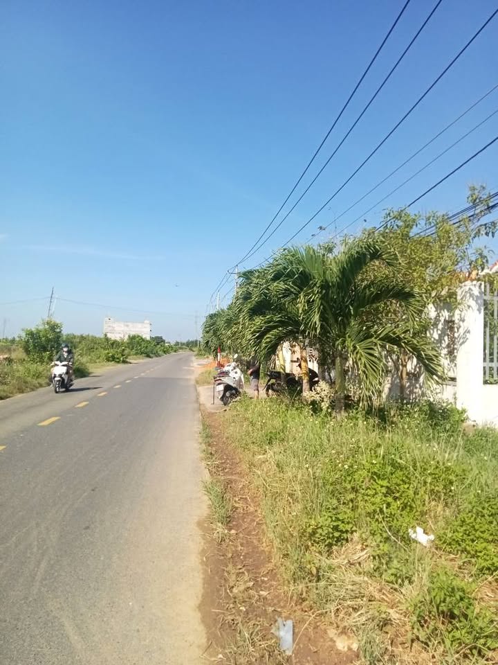 Đất nền thổ cư 130m² mặt tiền nhựa Thôn 3, Bình Thuận - Giá 1.4 tỷ, thương lượng!