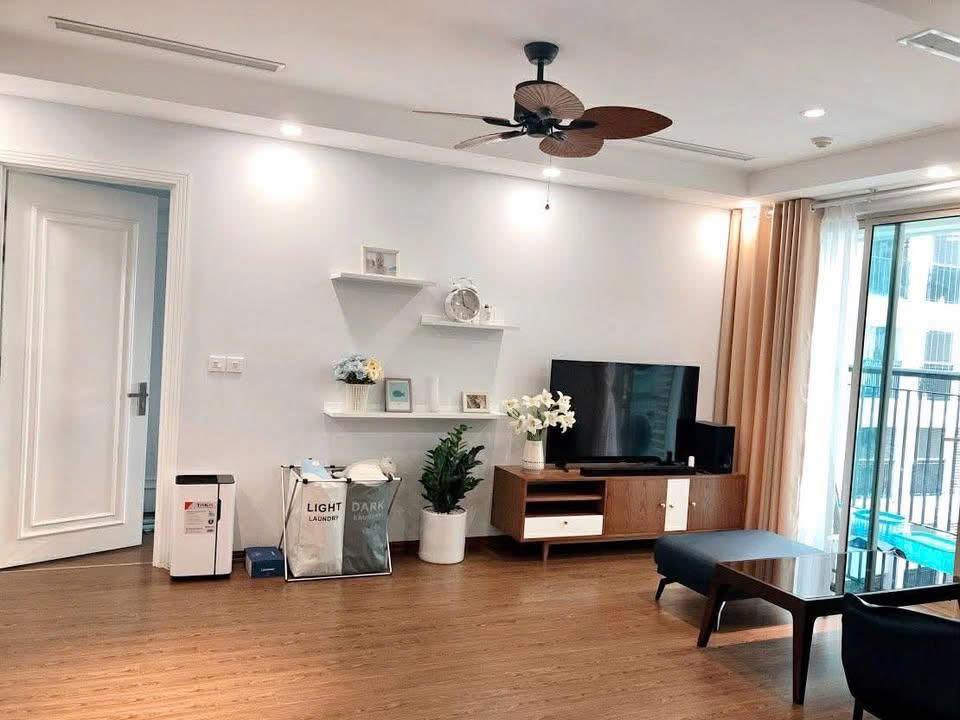 Căn hộ Mandarin Garden 2 - Tầng sân vườn Tân Mai 85m² giá 9 tỷ - Full nội thất sang trọng!