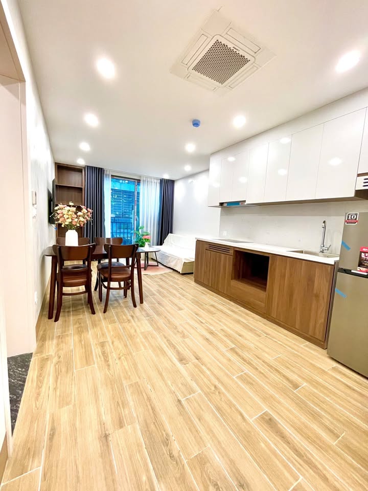 Căn hộ 267 Hoàng Hoa Thám 70m² giá thỏa thuận - Ô tô vào tận cửa, Full nội thất!