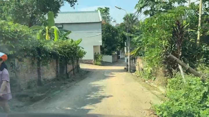 Đất nền Dữu Lâu Việt Trì 100m² giá 2.5 tỷ - Đường thông ô tô tránh nhau!