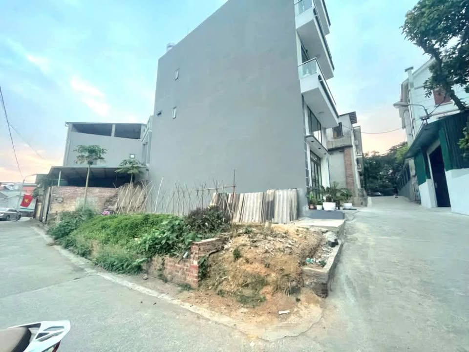 Đất nền Nông Trang, Việt Trì 78.9m² giá 3 tỷ - Đất 2 mặt tiền thuận lợi!