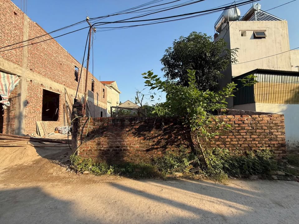 Đất nền Minh Nông 88m² giá 1.7 tỷ - Vị trí đẹp, tiện ích đầy đủ!