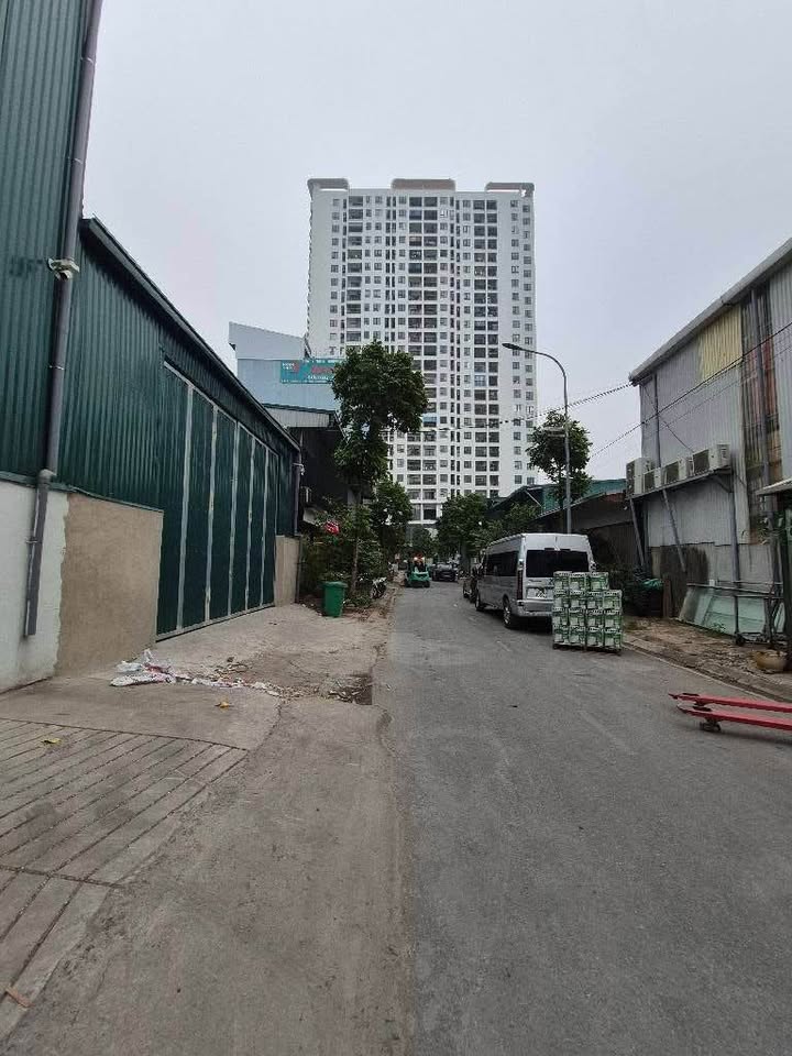 Đất nền Tứ Hiệp, Thanh Trì 150m² giá 40 tỷ - Vị trí kim cương hiếm có!