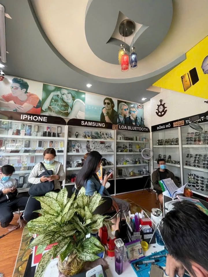 Nhà mặt tiền Nguyễn Thị Sóc 24m² giá 2.7 tỷ - Kinh doanh đắc địa