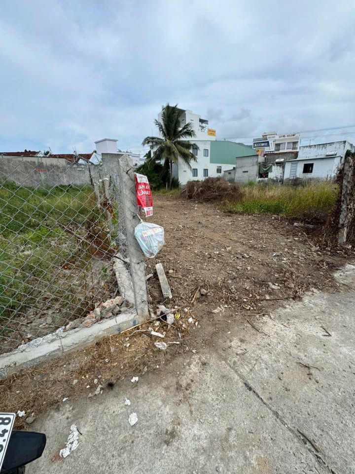 Đất nền Diên An 124m² giá 2 tỷ - Đầu tư hấp dẫn gần trung tâm!