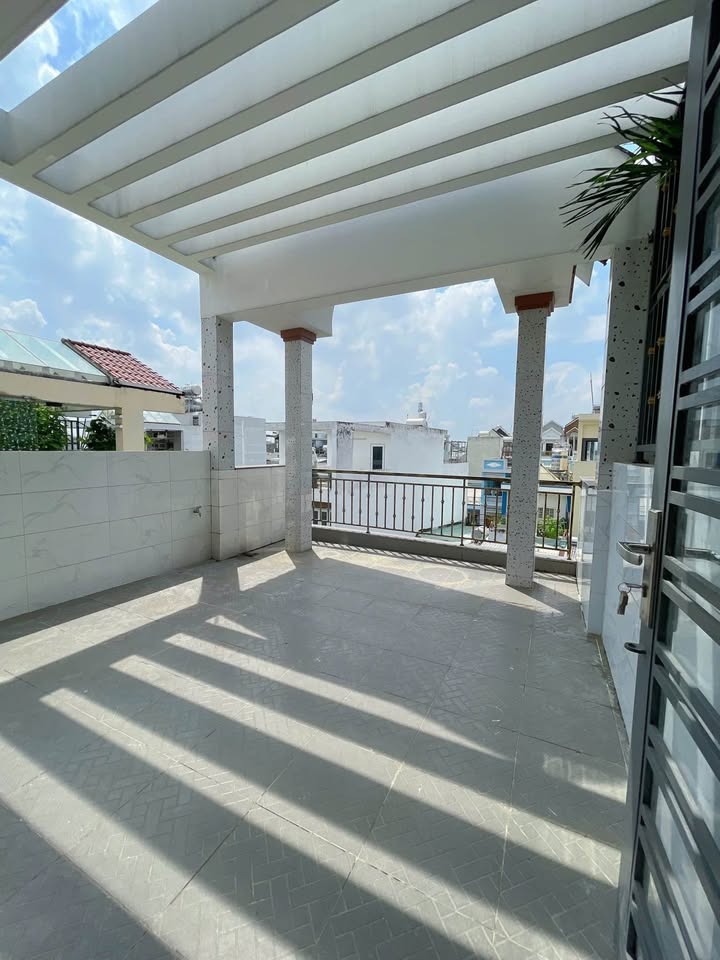 Nhà 4 tầng mới hẻm 6m ô tô vào tận nơi, Bình Hưng Hoà B, Bình Tân - Giao ngay!