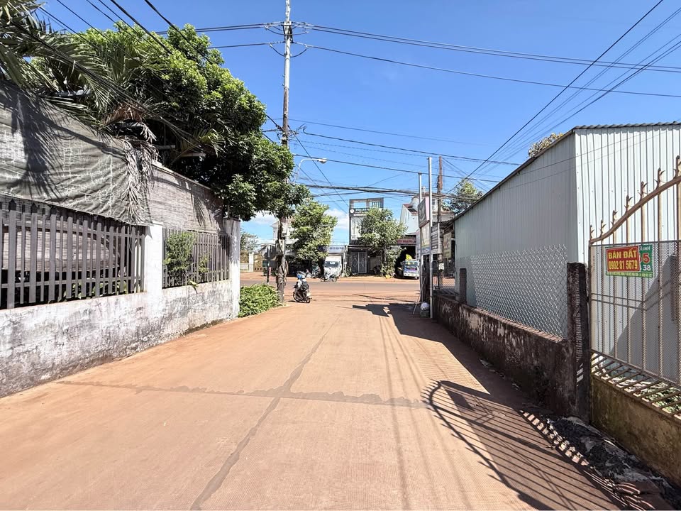 Đất nền mặt tiền Đỗ Nhuận Pleiku 200m² giá 1.6 tỷ - Cơ hội đầu tư hiếm có!