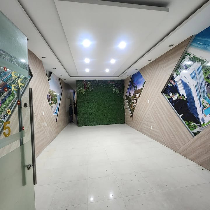 Cho thuê mặt tiền 3 tầng đường Nguyễn Tất Thành Đà Nẵng - Giá chỉ 25 triệu/tháng!