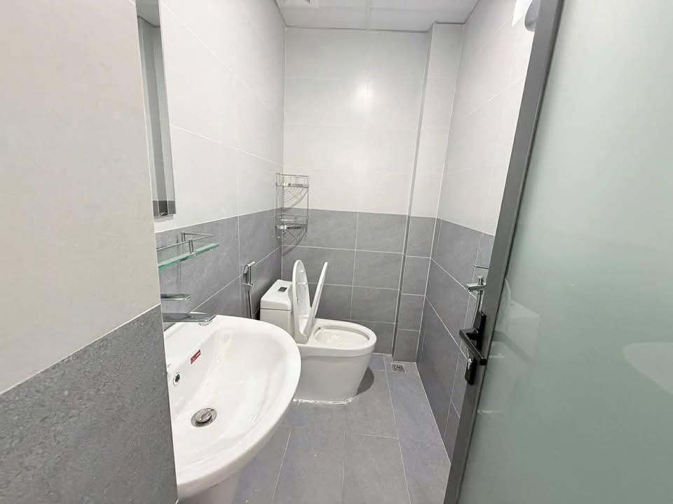 Phòng cho thuê đường Duy Tân, quận Hải Châu - Full nội thất rộng rãi chỉ 5.3 triệu!