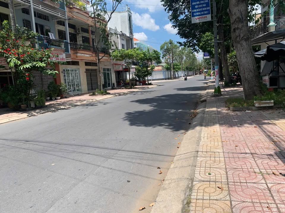 Đất nền đẹp đường 3-2, thị trấn Cái Nhum, 150m² - Vị trí kinh doanh lý tưởng!