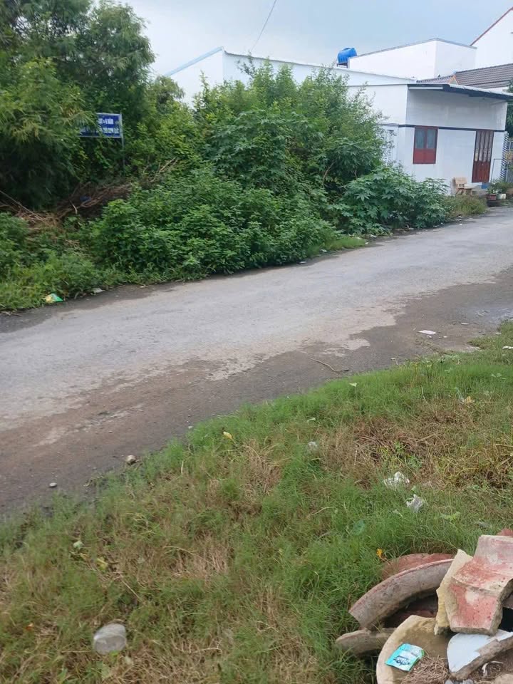 Đất thổ cư Gò Công 111.4m² giá 1.1 tỷ - Đường Phan Thị Bạch Vân, thương lượng ngay!