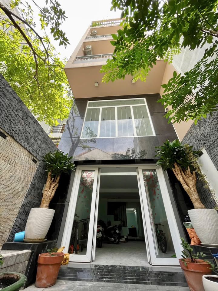 Nhà Hẻm Xe Hơi Tô Hiến Thành, Q10 - Diện tích 90m², Giá 17 tỷ - Đầu tư sinh lời!