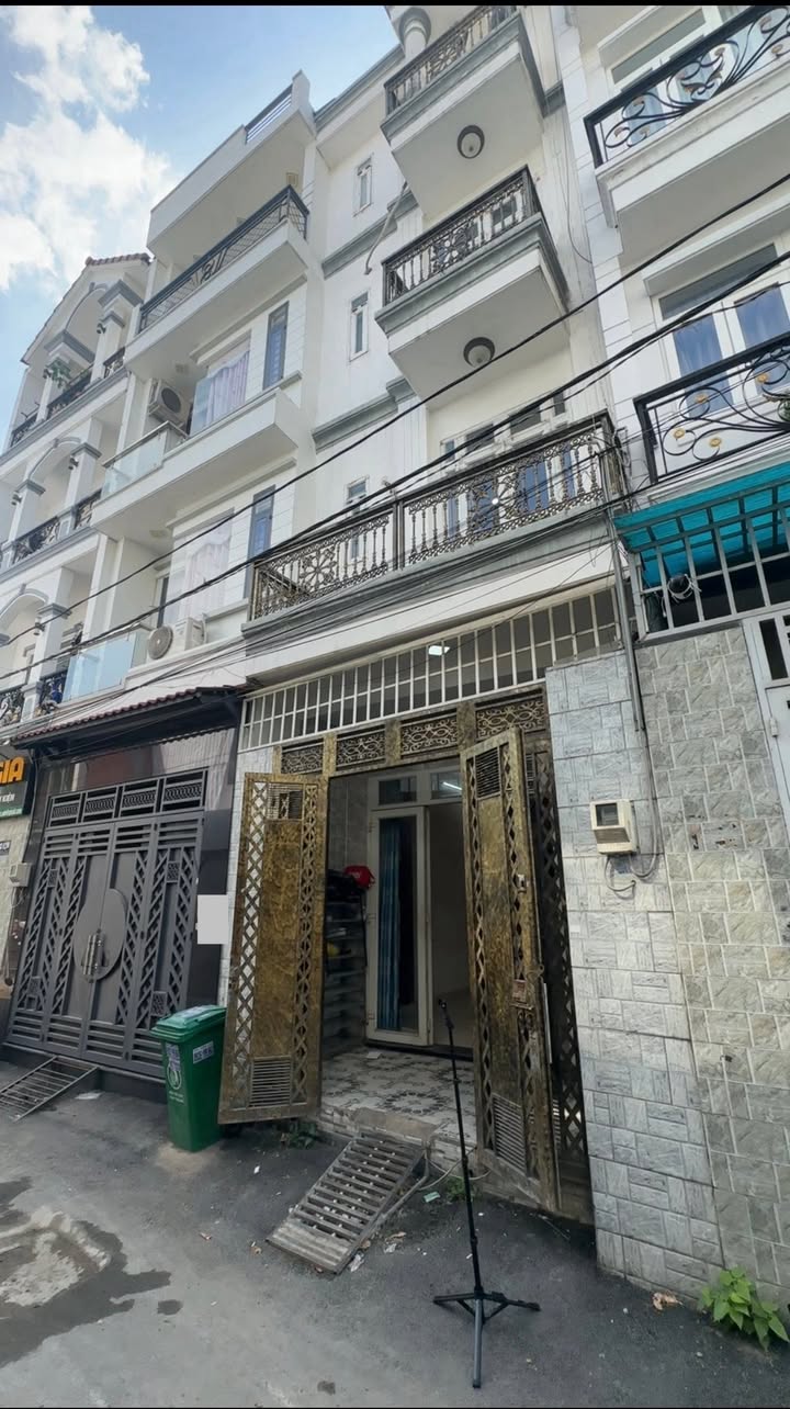 Nhà phố liền kề Thủ Đức 52m² giá 6.7 tỷ - Hẻm xe hơi, chỉ 100m ra Phạm Văn Đồng!