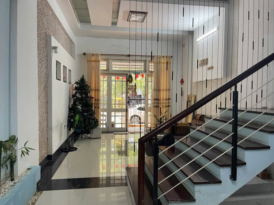 Nhà phố 3,5 tầng An Cựu City 81m² giá 4.8 tỷ - Đầy đủ nội thất, sẵn sàng ở!