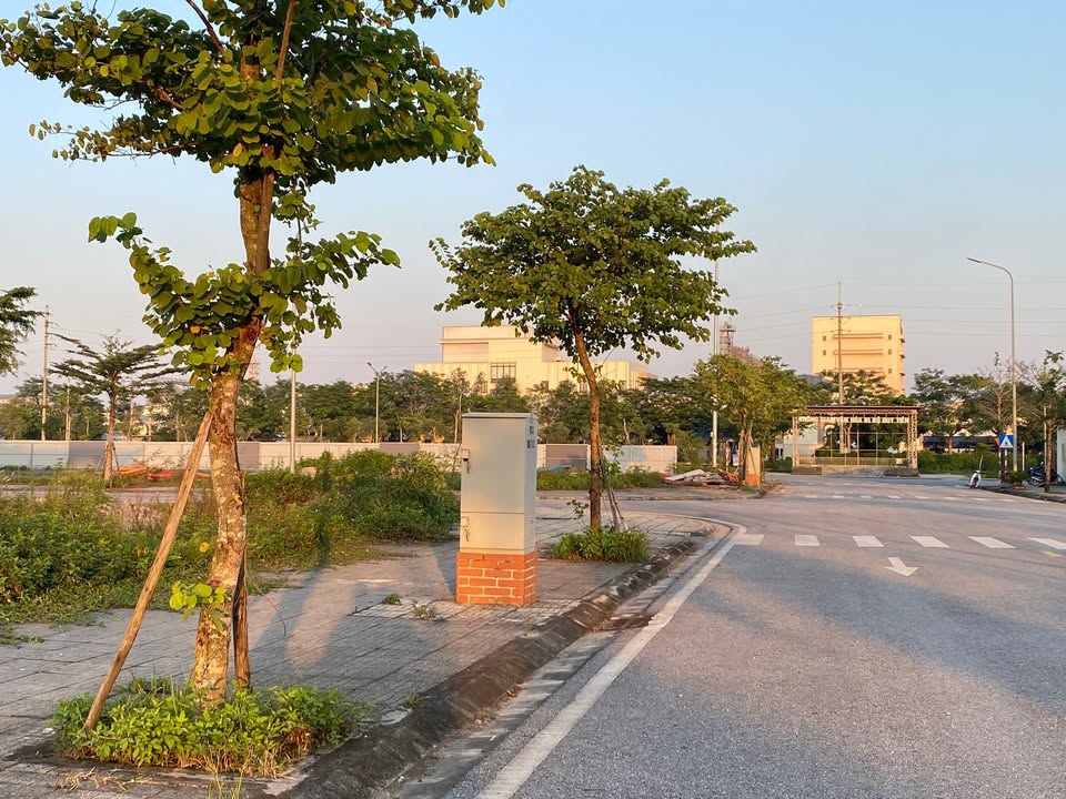 Đất nền KĐT phố đi bộ chợ Hòa Mạc 100m² giá thỏa thuận - Pháp lý sổ đỏ chính chủ!