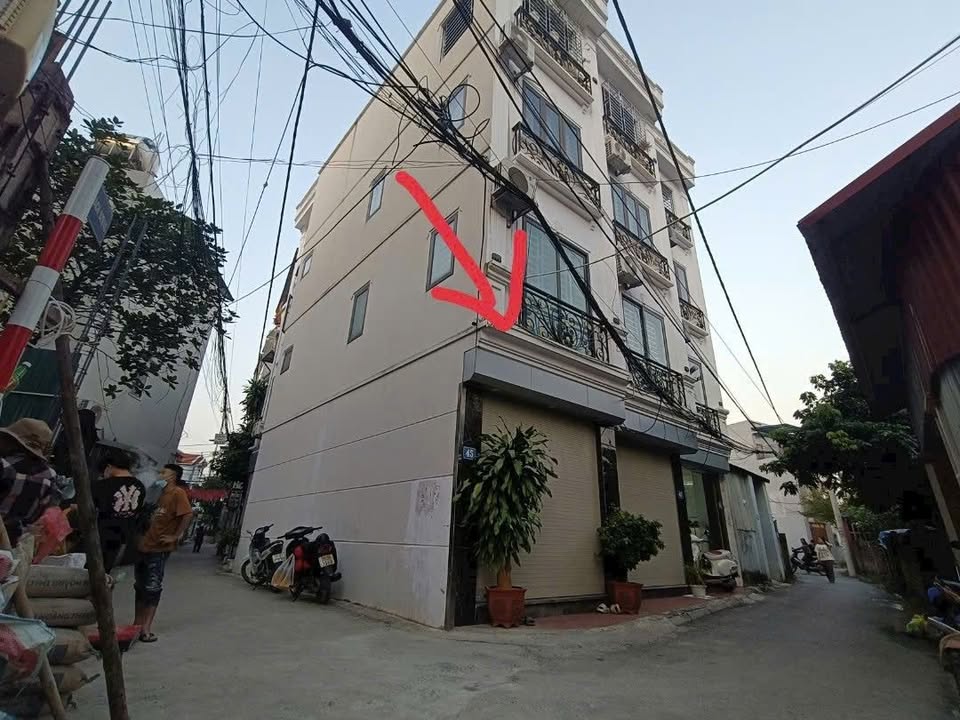 Nhà 4 tầng Gia Lâm 32m² giá 5.85 tỷ - Sẵn sàng vào ở ngay!