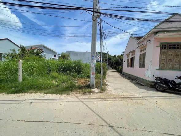 Đất nền mặt tiền kinh doanh Bửu Long 450m² giá chỉ 400 triệu - Cơ hội đầu tư hấp dẫn!