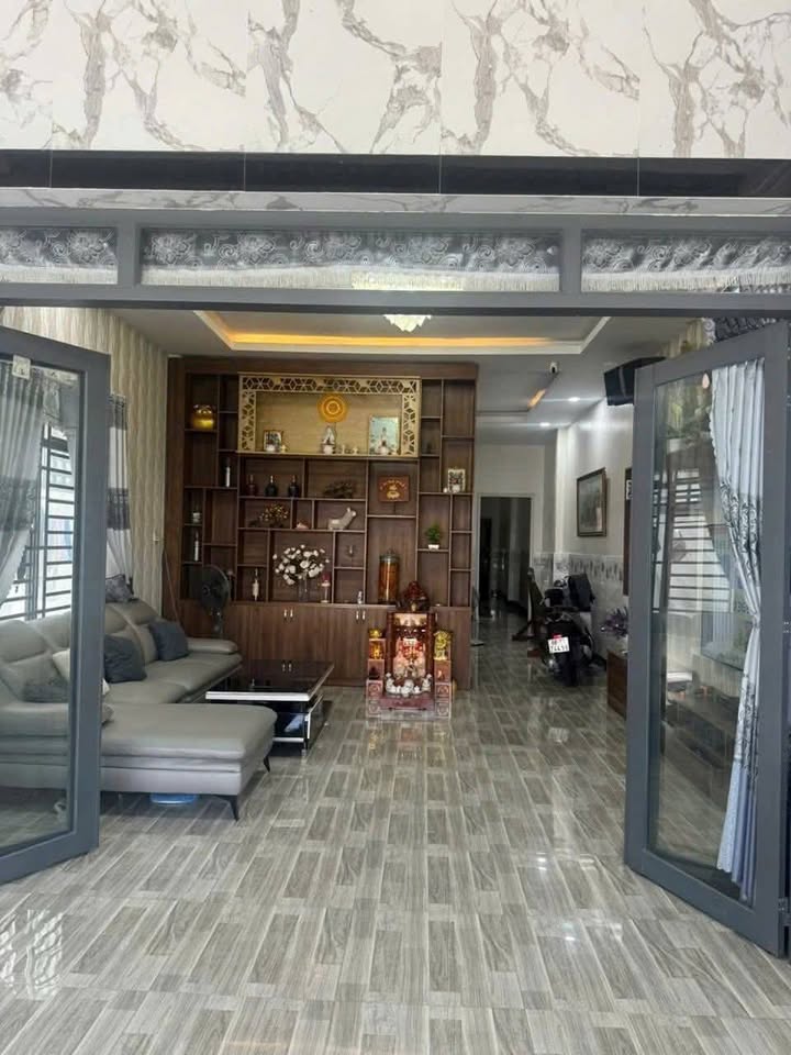 Nhà đẹp tại hẻm 2 Lộ Liên Hương, Rạch Giá 177m² giá 3.1 tỷ - Sẵn sàng vào ở!