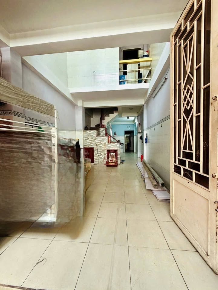 Căn hộ dịch vụ 5 tầng tại Chánh Hưng, Quận 8 - Giá chỉ 8 tỷ - Đầu tư sinh lời ngay!