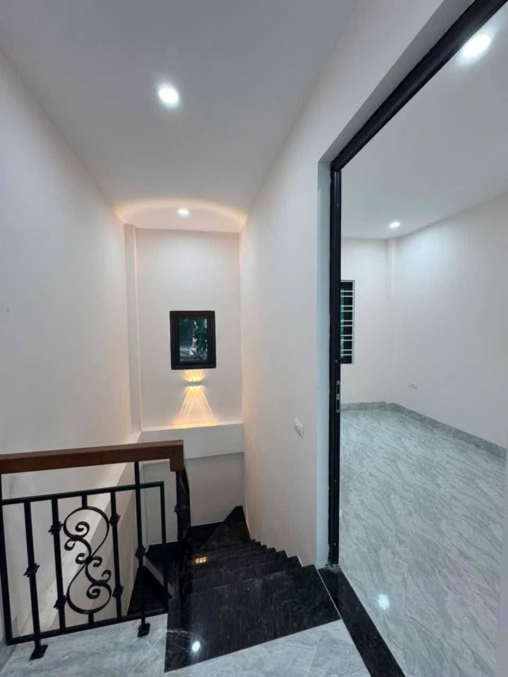 Nhà mới xây Phụng Châu, Chương Mỹ 32m² giá 2.8 tỷ - Sổ đỏ riêng, hỗ trợ vay ngân hàng!