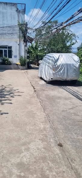 Nhà cấp 4 Cần Giuộc 80m² giá 2.05 tỷ - Sổ hồng riêng, gần chợ và trường học!