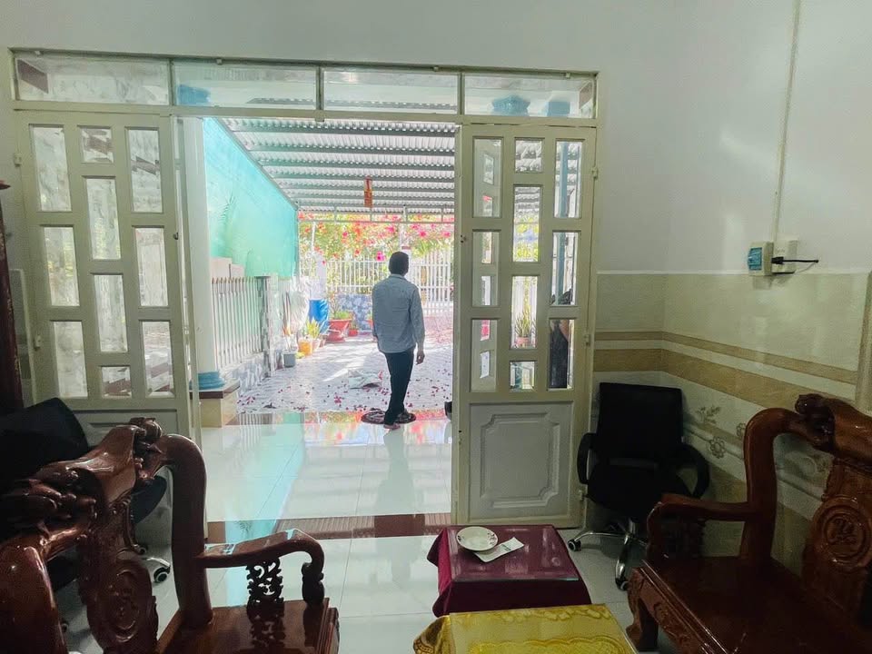 Đất nền Hoà Phú, huyện Long Hồ 176m² giá 1.2 tỷ - Sổ hồng chính chủ, hướng Đông Bắc!