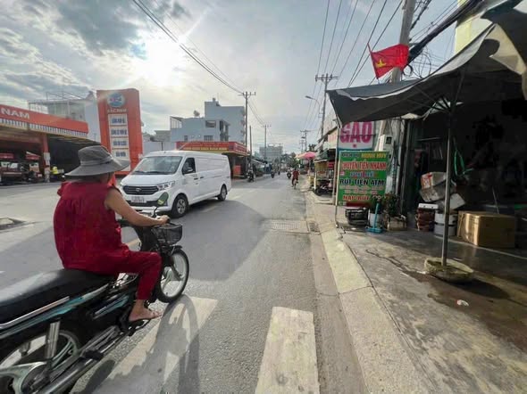 Đất thổ cư mặt tiền đường Vườn Lài, quận 12, 243m² giá 20 tỷ - Cơ hội đầu tư sinh lời!