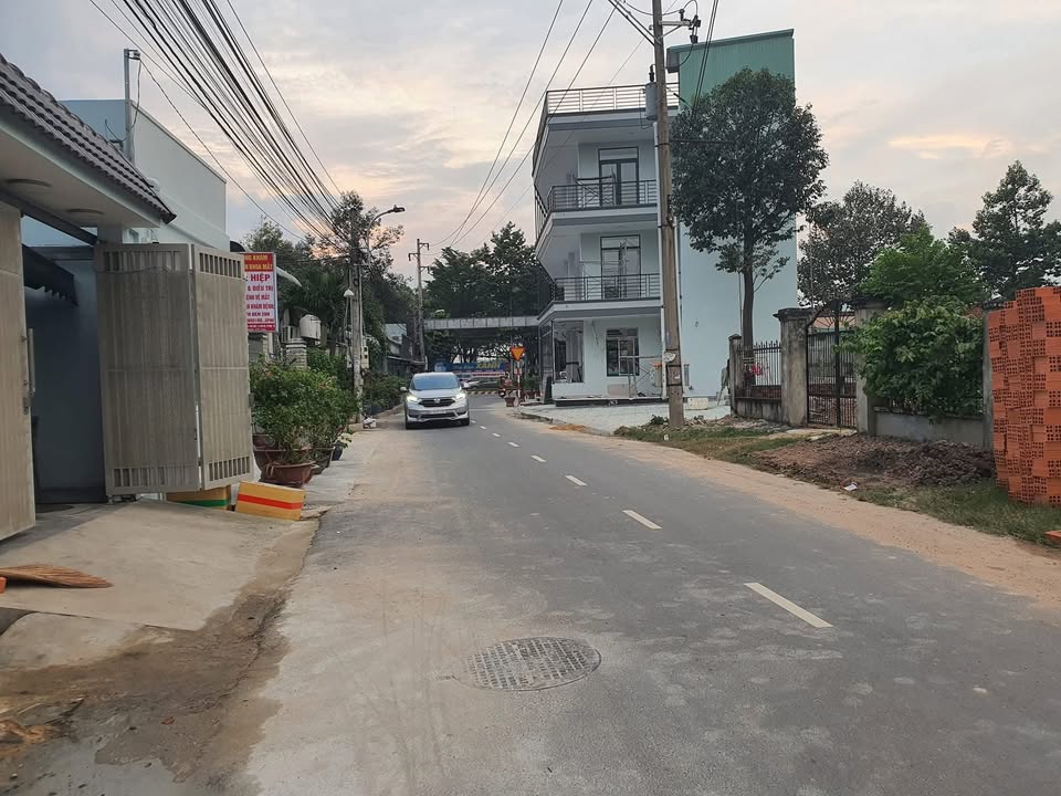 Đất mặt tiền DX037 Phú Mỹ 600m² giá 11.5 tỷ - Cơ hội đầu tư tuyệt vời!