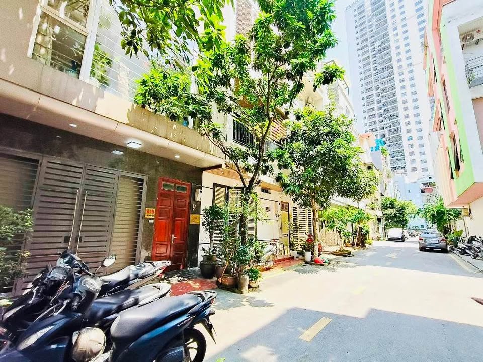 Townhouse Mộ Lao Hà Đông 50m² giá 18 tỷ - Kinh doanh đẳng cấp!
