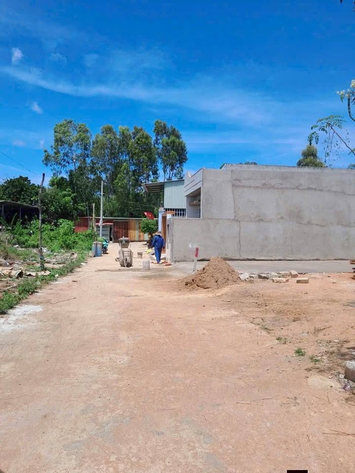 Đất thổ cư 102m² tại đường Hải Lâm, Long Điền, 1.2 tỷ - Cơ hội đầu tư hiếm có!