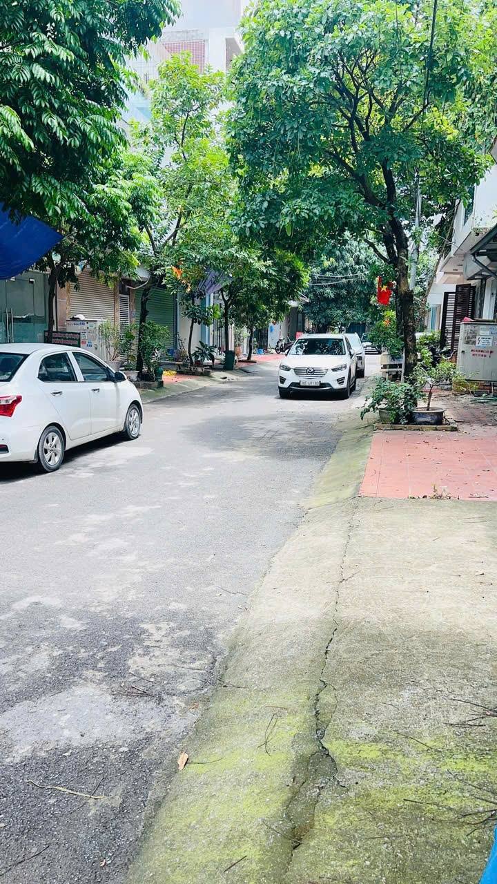 Nhà phố cho thuê Dọc Bún - Văn Khê, Hà Đông 50m² giá 14 triệu - Phù hợp kinh doanh và sinh sống!