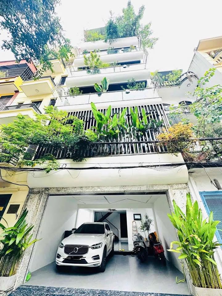 Nhà phố cho thuê tại Yên Lạc, Quận Hai Bà Trưng, 82m² - Phù hợp làm văn phòng, spa