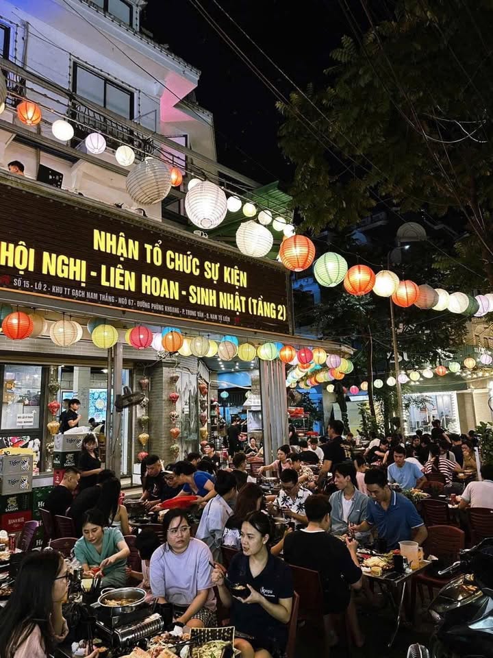 Mặt bằng kinh doanh Đặng Văn Ngữ 100m² giá 17 triệu - Vị trí đắc địa cho thuê ngay!