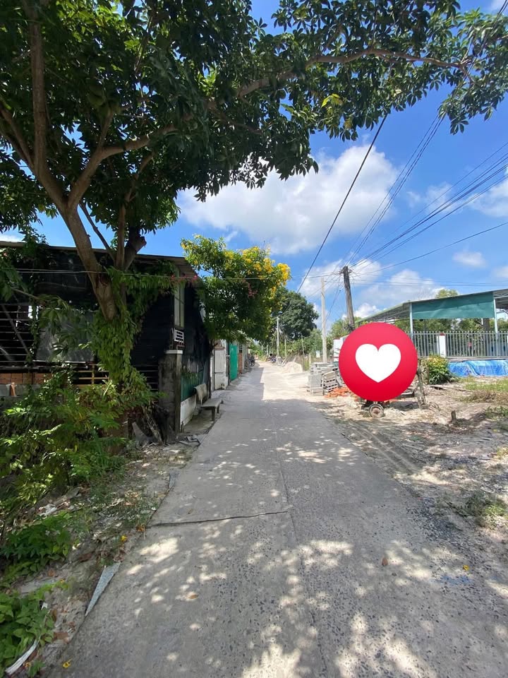 Đất nền đường Ngô Quyền, Tân An, La Gi 220m² giá 1.1 tỷ - Sổ hồng riêng chính chủ!