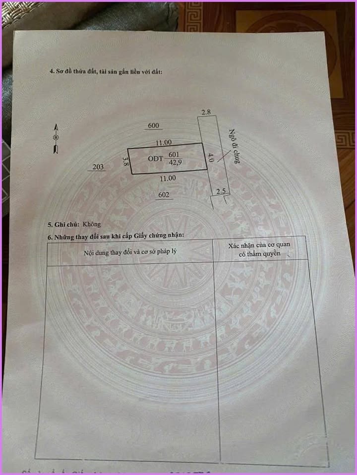 Nhà 3 tầng mới xây tại đầu ngõ 82 Lý Nhân Tông, 42.9m² chỉ 2.3 tỷ - Nhận nhà ngay!