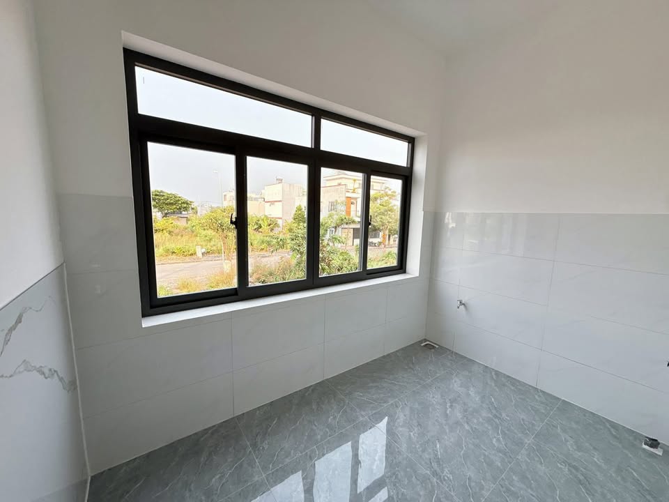 Nhà 2 tầng khu Hưng Việt, phường Long Tâm, 117m² giá 4.99 tỷ - Đầu tư sinh lời tuyệt vời!