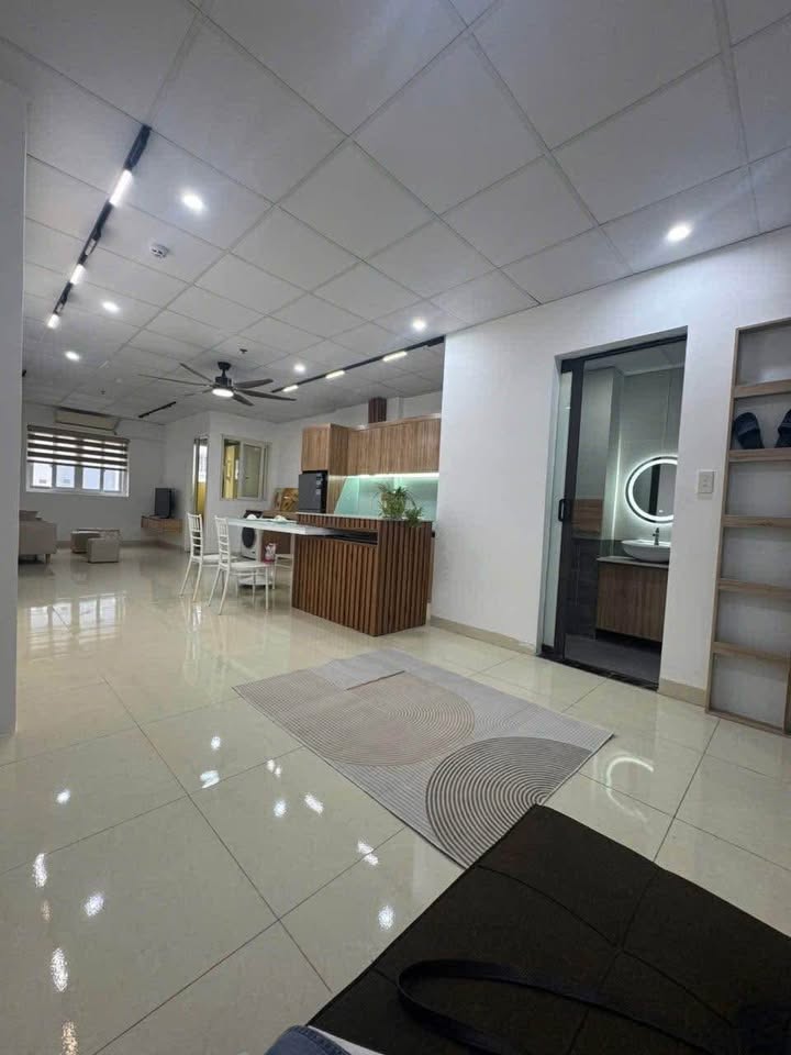 Căn hộ Âu Cơ Tower Tân Phú 70m² giá 1.45 tỷ - Sẵn sàng vào ở ngay!