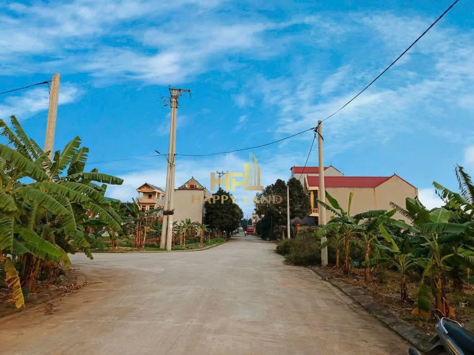 Đất nền Khánh Hòa Yên Khánh 105m² giá chỉ 2 tỷ - Gần chợ tiện lợi!